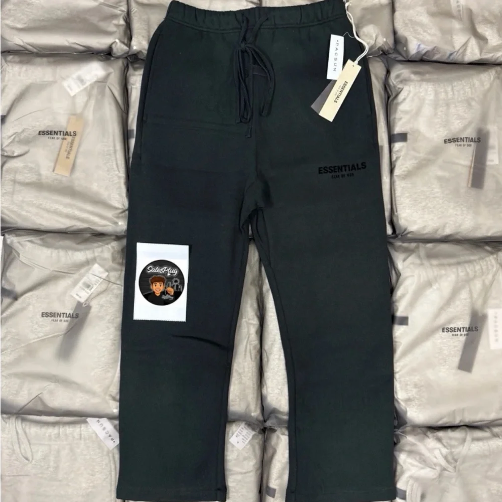 Fear Of God Essentials Stretch Limo SS22 Relaxed Sweatpants - Picture 1 of 12